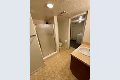 2369 N 2600 E, Layton, UT 84040 - Photo 37