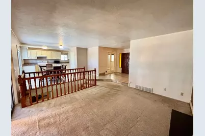2369 N 2600 E, Layton, UT 84040 - Photo 11