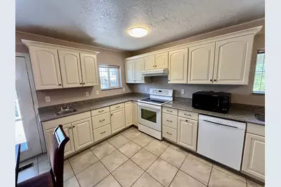 2369 N 2600 E, Layton, UT 84040 - Photo 5