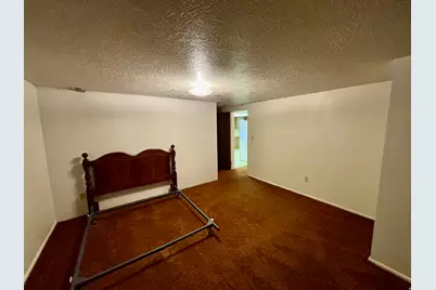2369 N 2600 E, Layton, UT 84040 - Photo 33