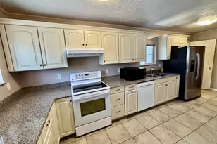 2369 N 2600 E, Layton, UT 84040 - Photo 7