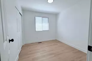438 Rosewood Ln, Layton, UT 84041 - Photo 19