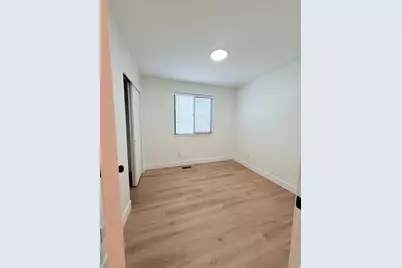 438 Rosewood Ln #12, Layton, UT 84041 - Photo 11