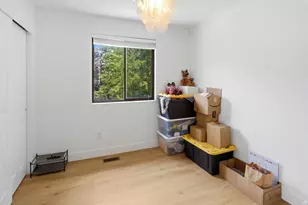438 Rosewood Ln, Layton, UT 84041 - Photo 9