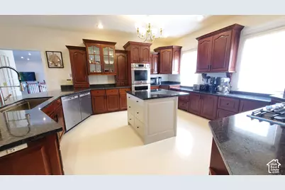 9351 S 6200 W, Payson, UT 84651 - Photo 35
