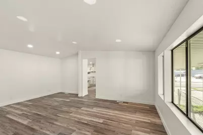 1350 W 300 N #14, Clearfield, UT 84015 - Photo 9