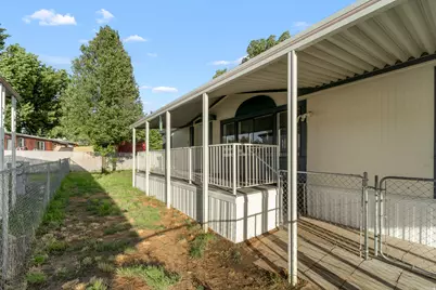 1350 W 300 N #14, Clearfield, UT 84015 - Photo 31