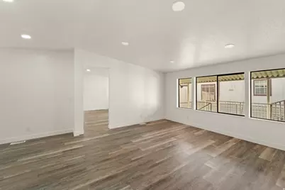 1350 W 300 N #14, Clearfield, UT 84015 - Photo 11