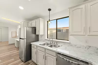 1350 W 300 N #14, Clearfield, UT 84015 - Photo 3