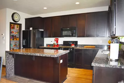 15144 S Peace Dr, Bluffdale, UT 84065 - Photo 5