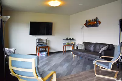 15144 S Peace Dr, Bluffdale, UT 84065 - Photo 3
