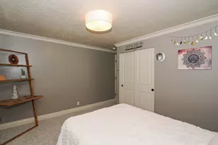2425 E Cinnabar Ln, Cottonwood Heights, UT 84121 - Photo 23