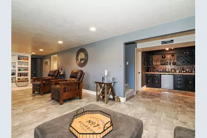 2425 E Cinnabar Ln, Cottonwood Heights, UT 84121 - Photo 29