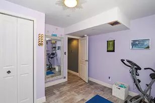 2425 E Cinnabar Ln, Cottonwood Heights, UT 84121 - Photo 45