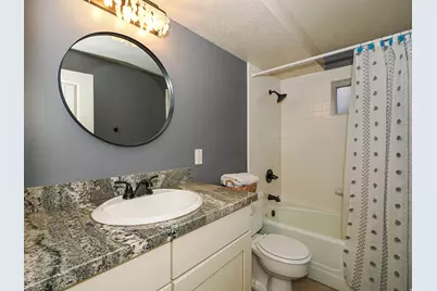 2425 E Cinnabar Ln, Cottonwood Heights, UT 84121 - Photo 37