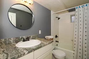 2425 E Cinnabar Ln, Cottonwood Heights, UT 84121 - Photo 37