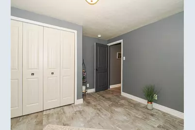 2425 E Cinnabar Ln, Cottonwood Heights, UT 84121 - Photo 43