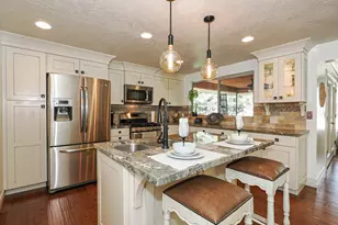 2425 E Cinnabar Ln, Cottonwood Heights, UT 84121 - Photo 7