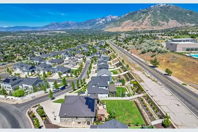 524 E Rockwell Vis, Draper, UT 84020 - Photo 67