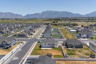 3561 S Green Farm Way, West Haven, UT 84401 - Photo 35