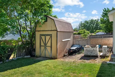 3917 W 6200 S, Taylorsville, UT 84129 - Photo 29