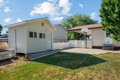 3917 W 6200 S, Taylorsville, UT 84129 - Photo 27