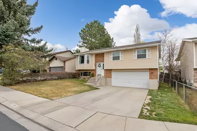 4966 W Shooting Star Ave S, West Jordan, UT 84081 - Photo 3