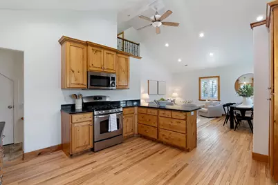 1285 W Maple St, Mapleton, UT 84664 - Photo 9