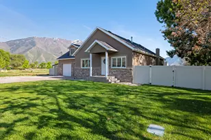 1285 W Maple St, Mapleton, UT 84664 - Photo 33