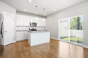 5378 W Autumn Night Ln S, Herriman, UT 84096 - Photo 7