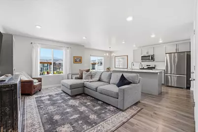 560 N Willow Springs Ave, Lehi, UT 84048 - Photo 5