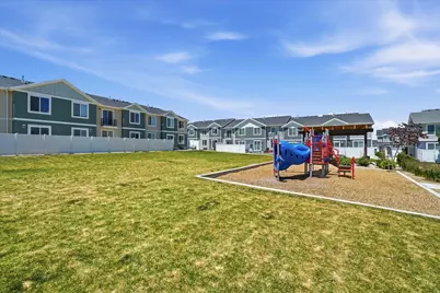 560 N Willow Springs Ave, Lehi, UT 84048 - Photo 33