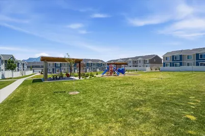 560 N Willow Springs Ave, Lehi, UT 84048 - Photo 35
