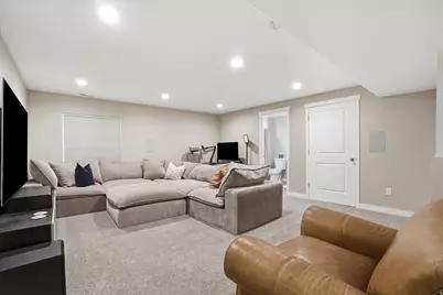 560 N Willow Springs Ave, Lehi, UT 84048 - Photo 17