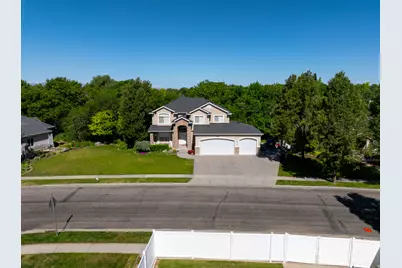1366 Fox Pointe Dr, Kaysville, UT 84037 - Photo 41