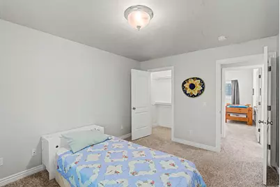 1366 Fox Pointe Dr, Kaysville, UT 84037 - Photo 17
