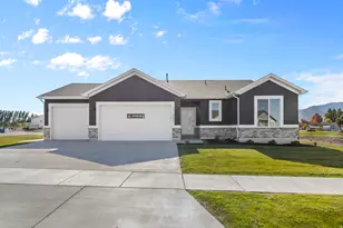 538 S Rivergate Dr, Logan, UT 84321 - Photo 3