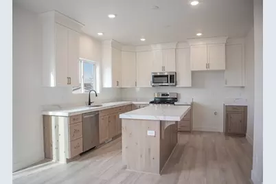 585 N 410 E Lot #21 E, Salem, UT 84653 - Photo 3