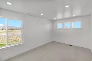 1692 W Rivergate Dr, Logan, UT 84321 - Photo 15