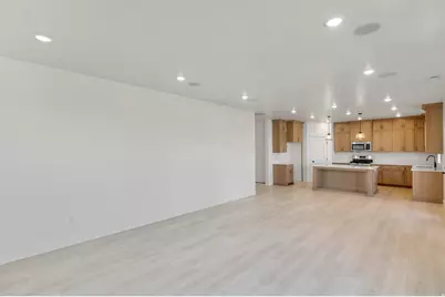 1692 W Rivergate Dr, Logan, UT 84321 - Photo 11