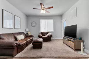 4652 W Proximo Dr S, Riverton, UT 84096 - Photo 7
