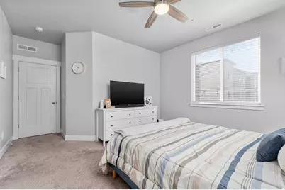 4652 W Proximo Dr S #J204, Riverton, UT 84096 - Photo 9