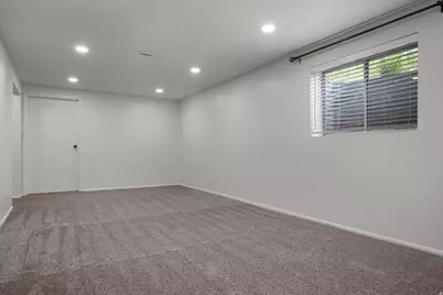 812 Stormy Creek Rd, Sandy, UT 84094 - Photo 17