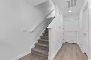 424 E 1435 St S, Ogden, UT 84404 - Photo 5