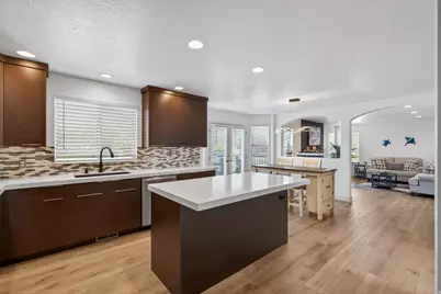 5958 Bayshore Dr, Stansbury Park, UT 84074 - Photo 33
