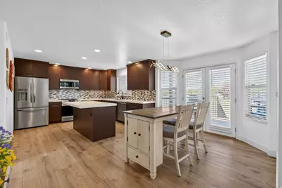 5958 Bayshore Dr, Stansbury Park, UT 84074 - Photo 19
