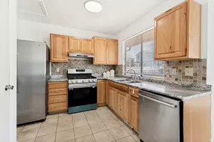5087 W 3400 S, West Valley, UT 84120 - Photo 5