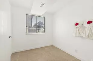 5087 W 3400 S, West Valley, UT 84120 - Photo 11