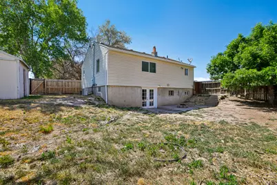 13235 S 2120 W, Riverton, UT 84065 - Photo 5