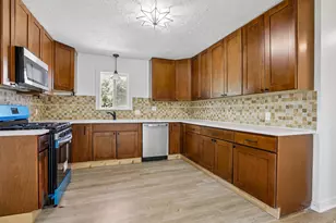 13235 S 2120 W, Riverton, UT 84065 - Photo 13